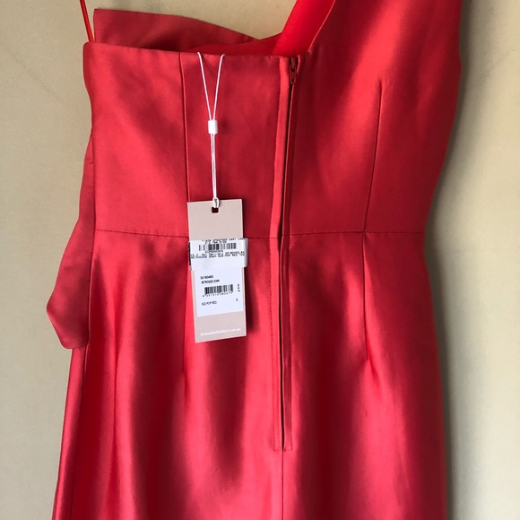 Keepsake Retrograde Gown - Picture 5 of 7